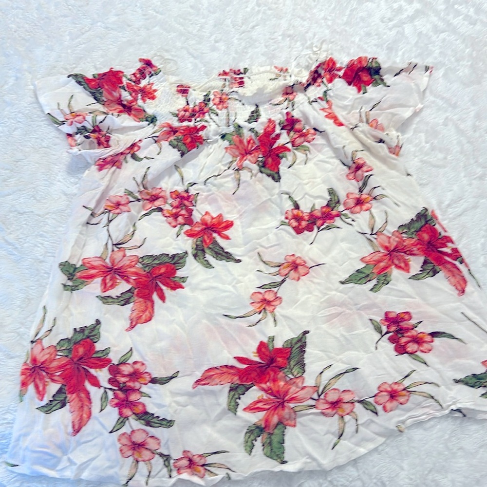 Flowery top